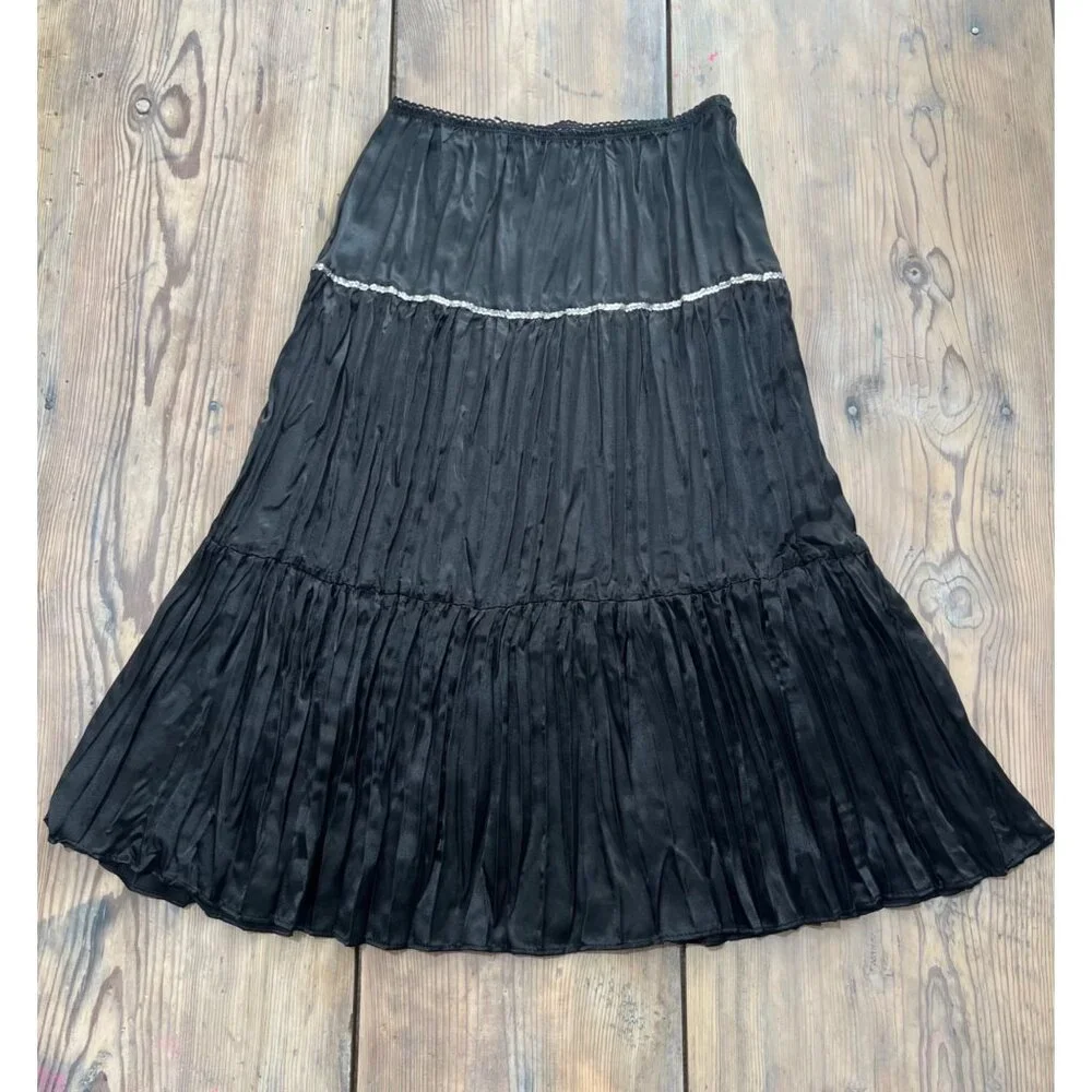 Y2K My Michelle Midi Broomstick Skirt Juniors M Black Satin with Sequin Detail